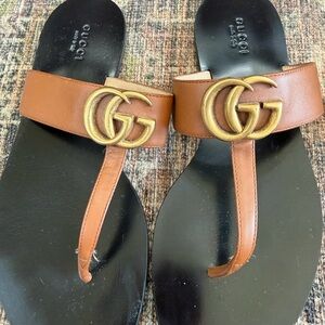Gucci brown tan Leather Sandals